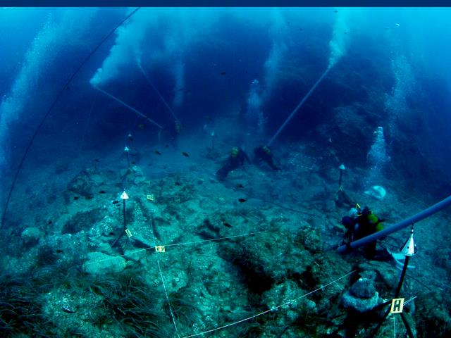 Bajo de la Campana, the important Phoenician boat excavation at La Manga